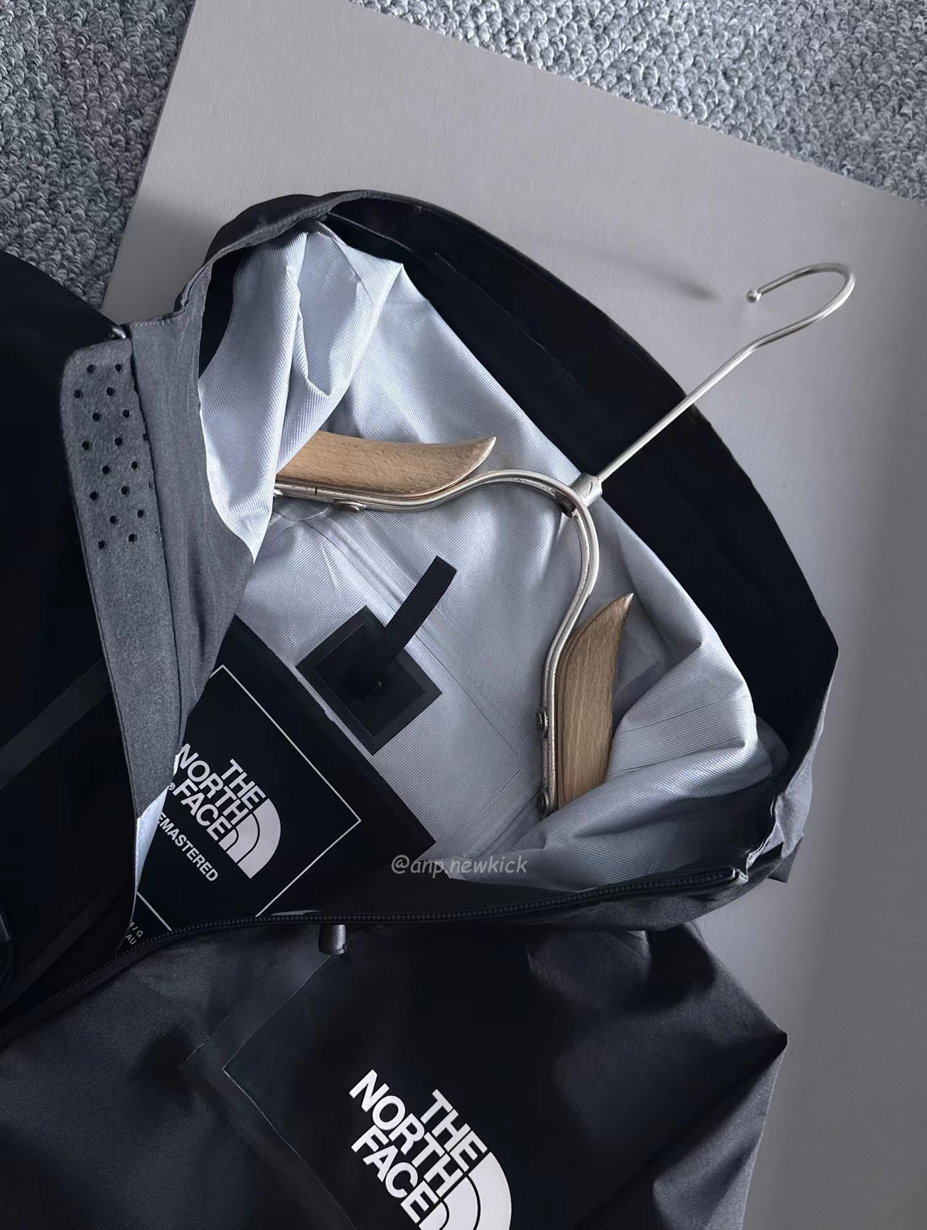 The North Face Futurelight Mountain Nmist Jacket (6) - www.newkick.vip